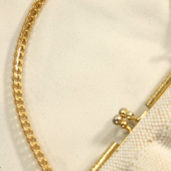 Vintage Gold Tone Pearled Clutch Bag - Picture 4 of 8